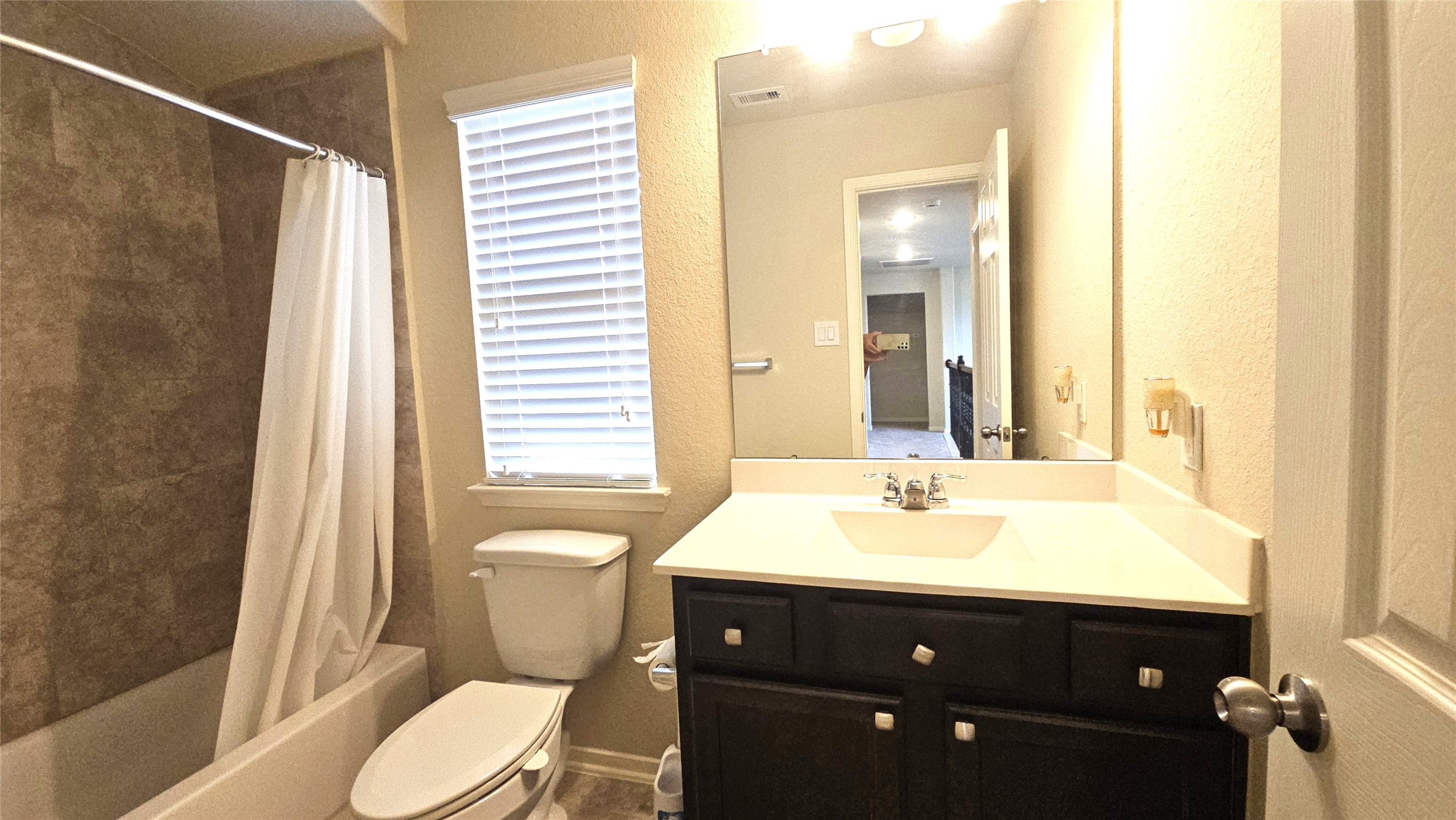 18514 Gardens End Lane Property Photo 12