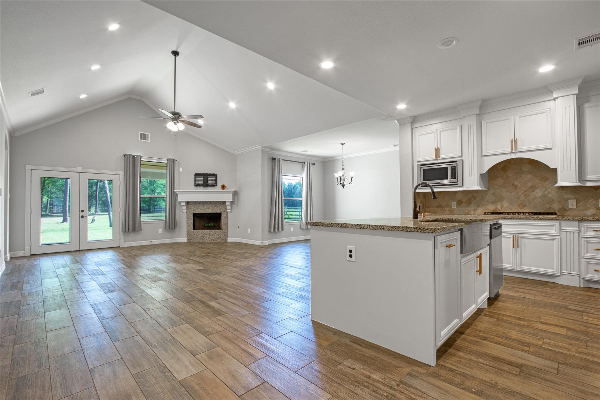 27684 Rio Blanco Drive Property Photo 8