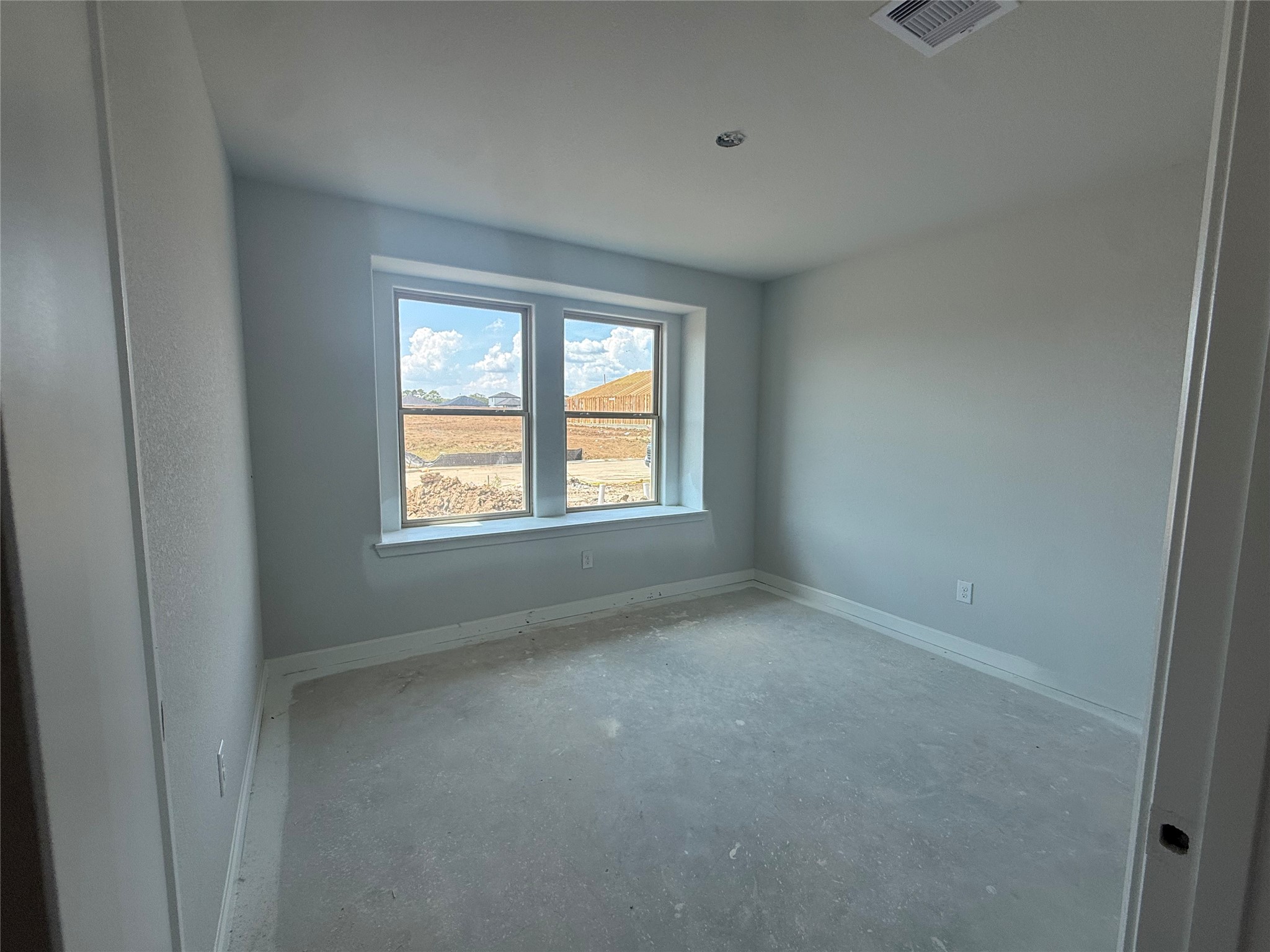 12204 Lexington Heights Drive Property Photo 4