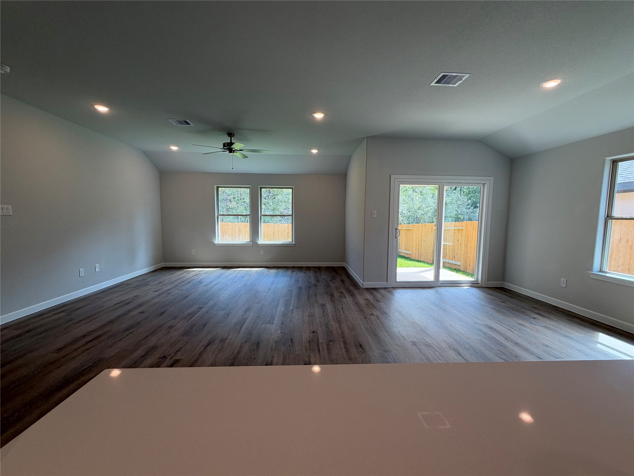 12204 Lexington Heights Drive Property Photo 8