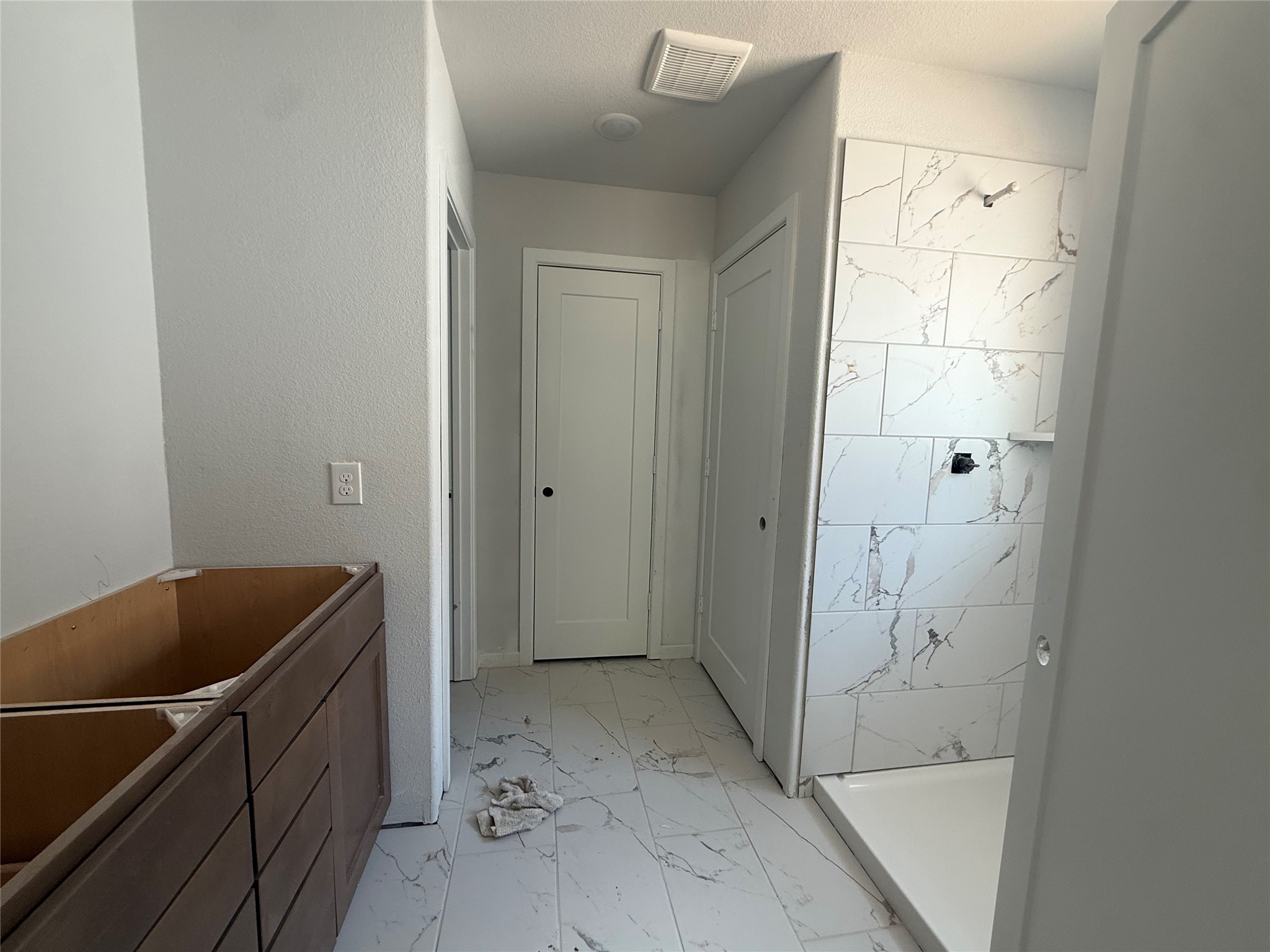 12204 Lexington Heights Drive Property Photo 16