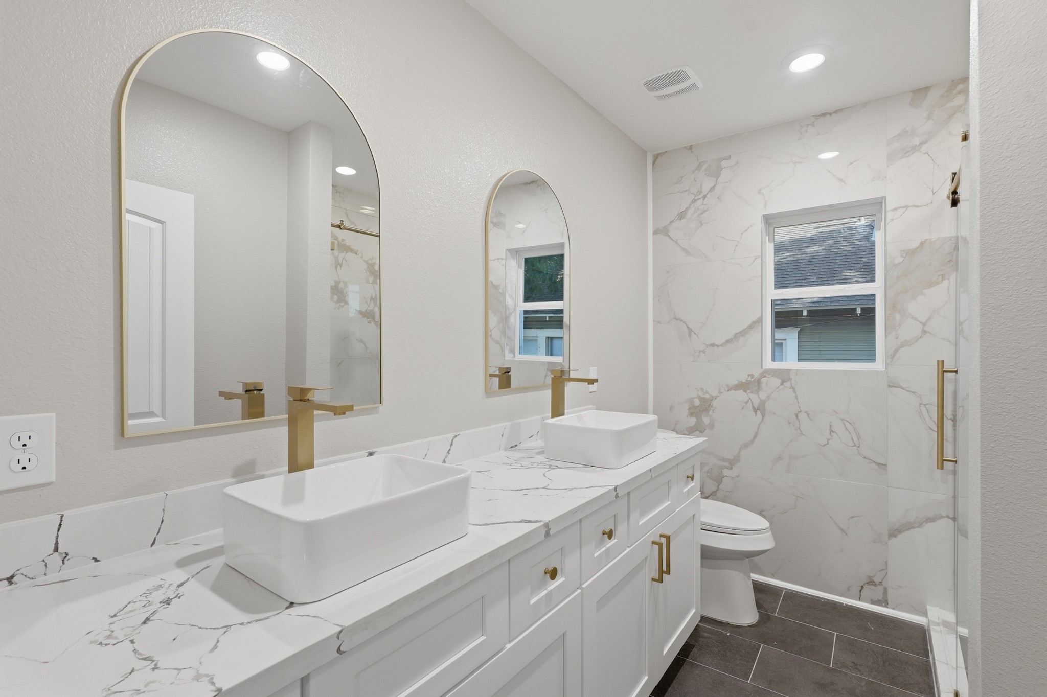 105 Opal Court Property Photo 10