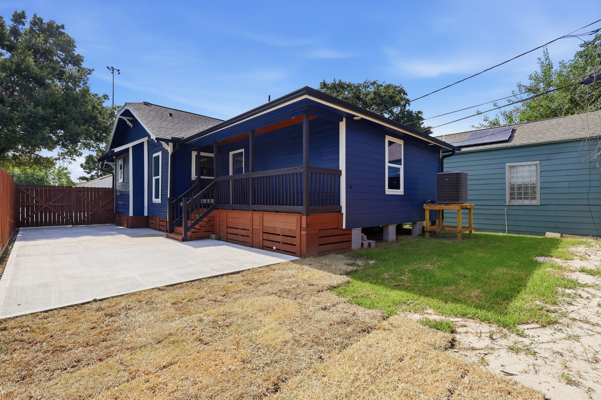 105 Opal Court Property Photo 17