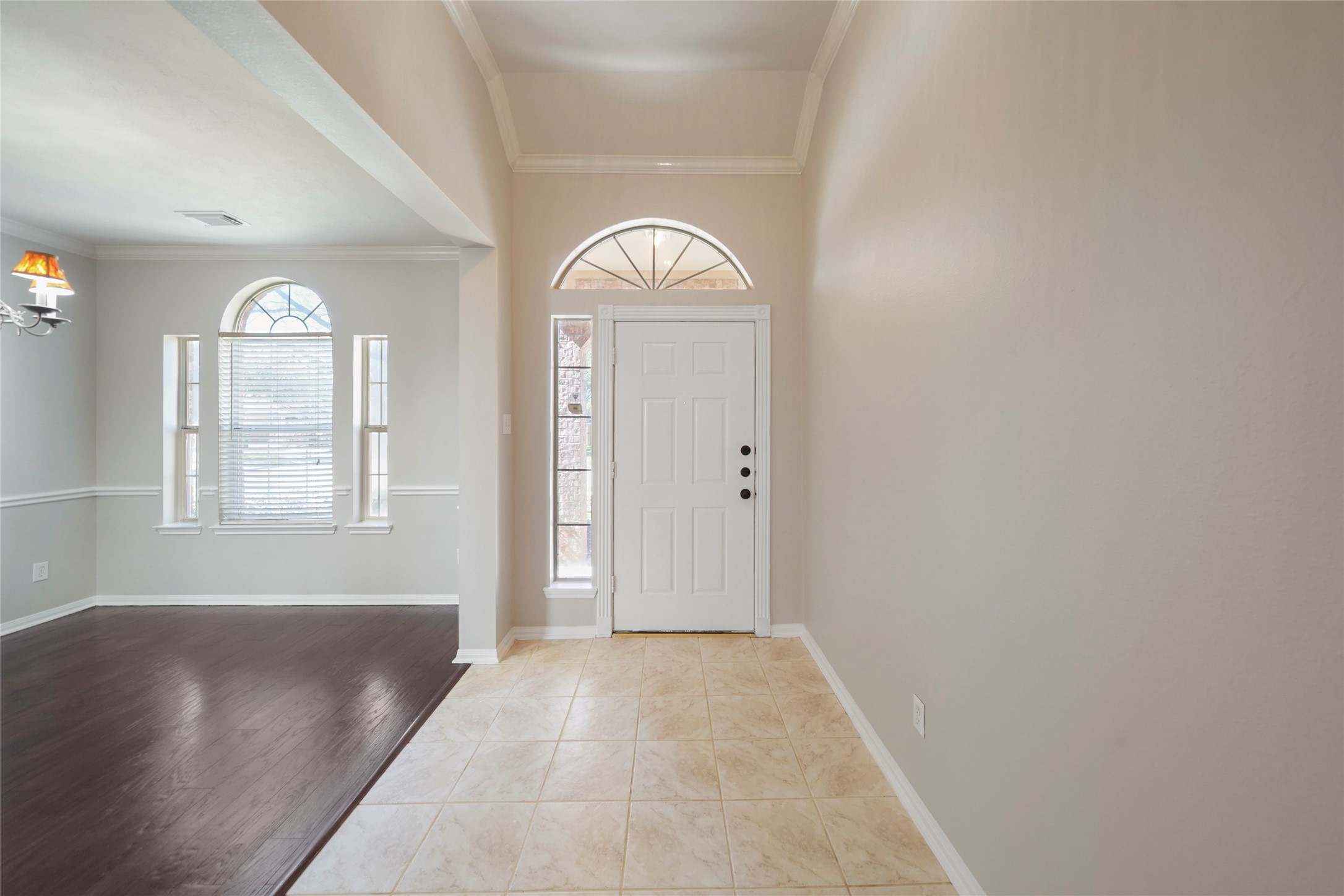 5602 Beaver Pass Lane Property Photo 4