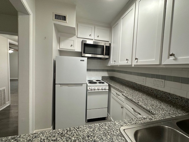 3400 Timmons Lane 24 Property Photo 14