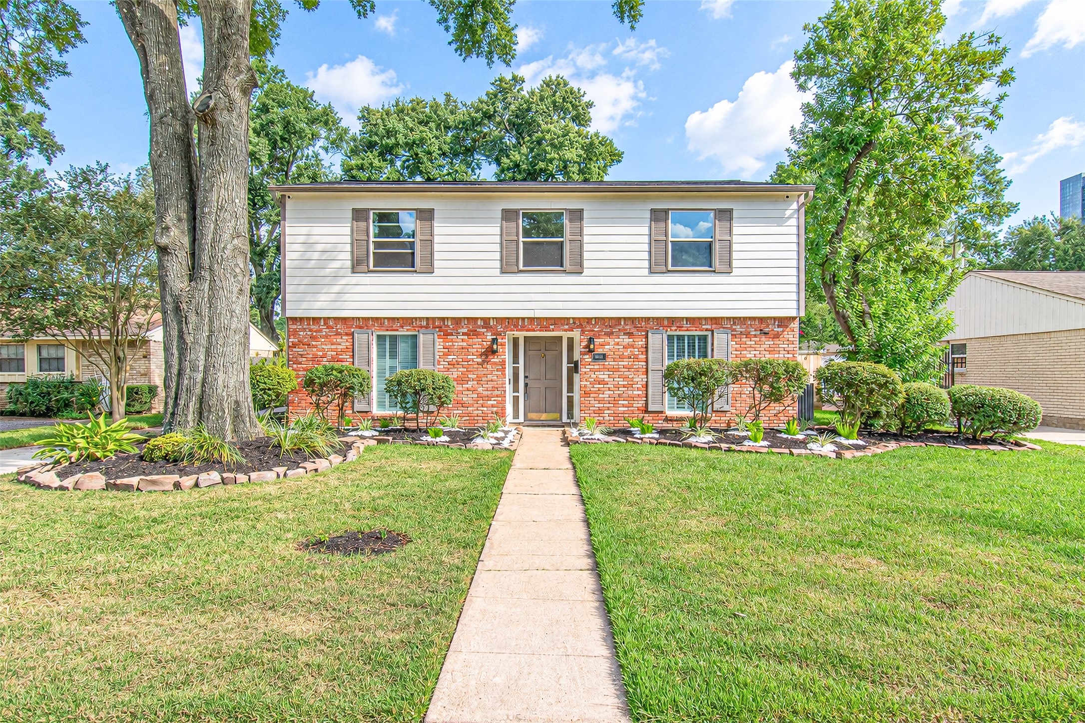 10610 Overbrook Lane Property Photo 1