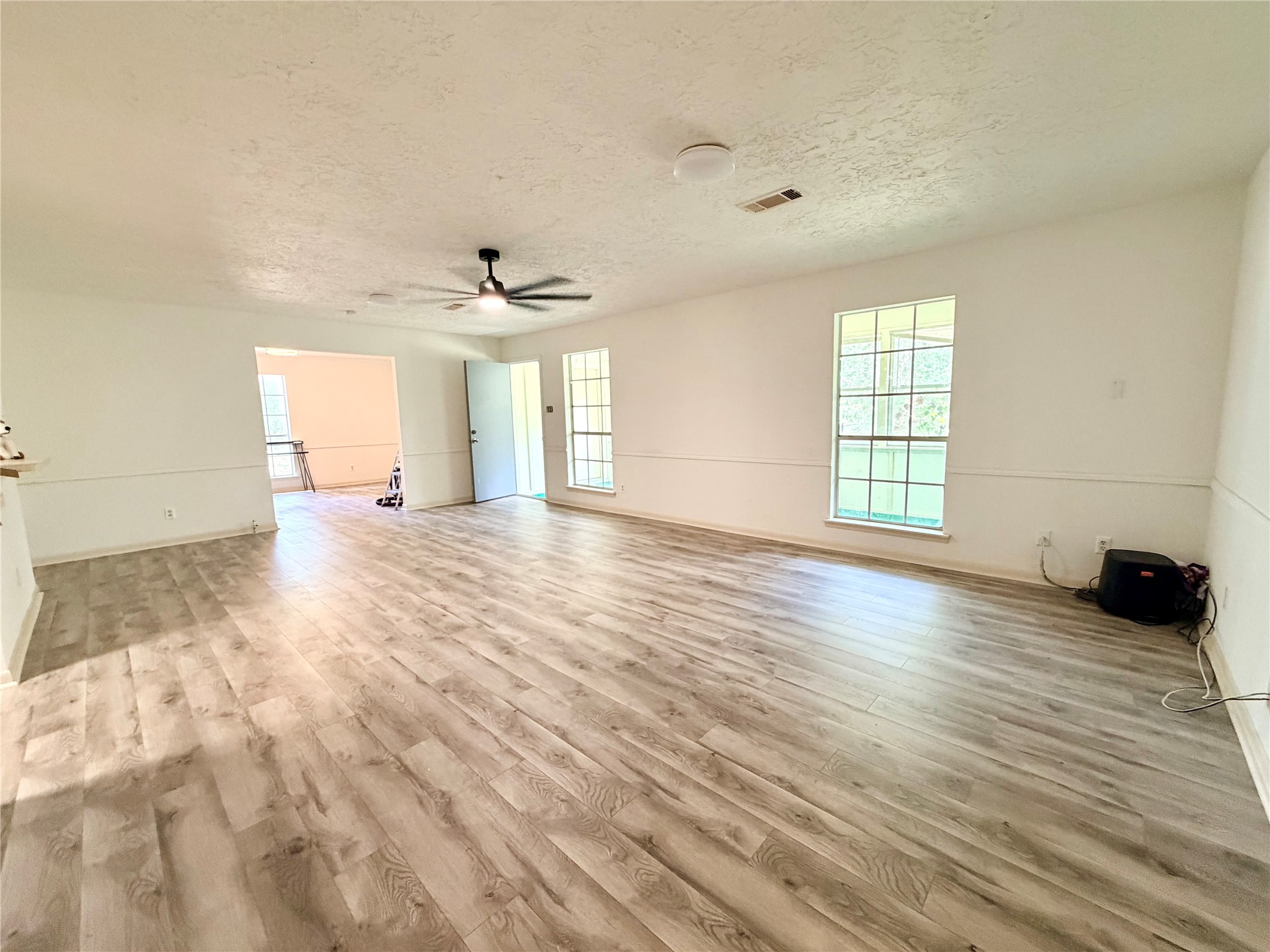 10652 Fm 2022 N Property Photo 11