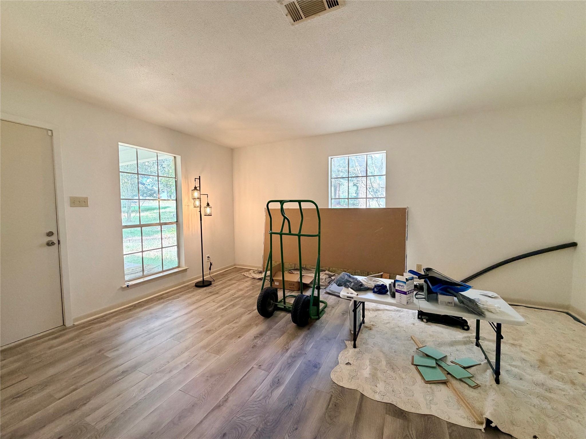 10652 Fm 2022 N Property Photo 15