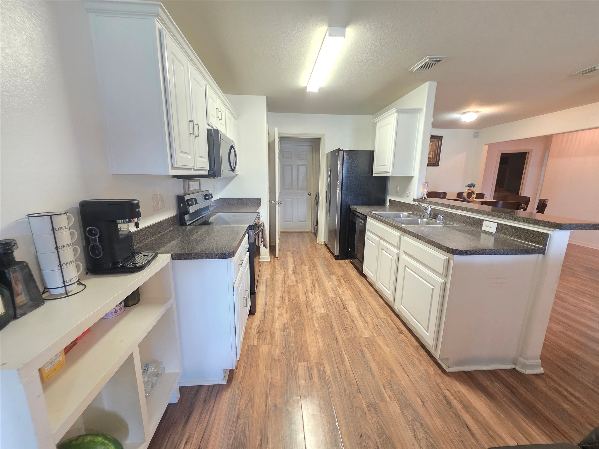 6926 Garnet Trail Lane Property Photo 13