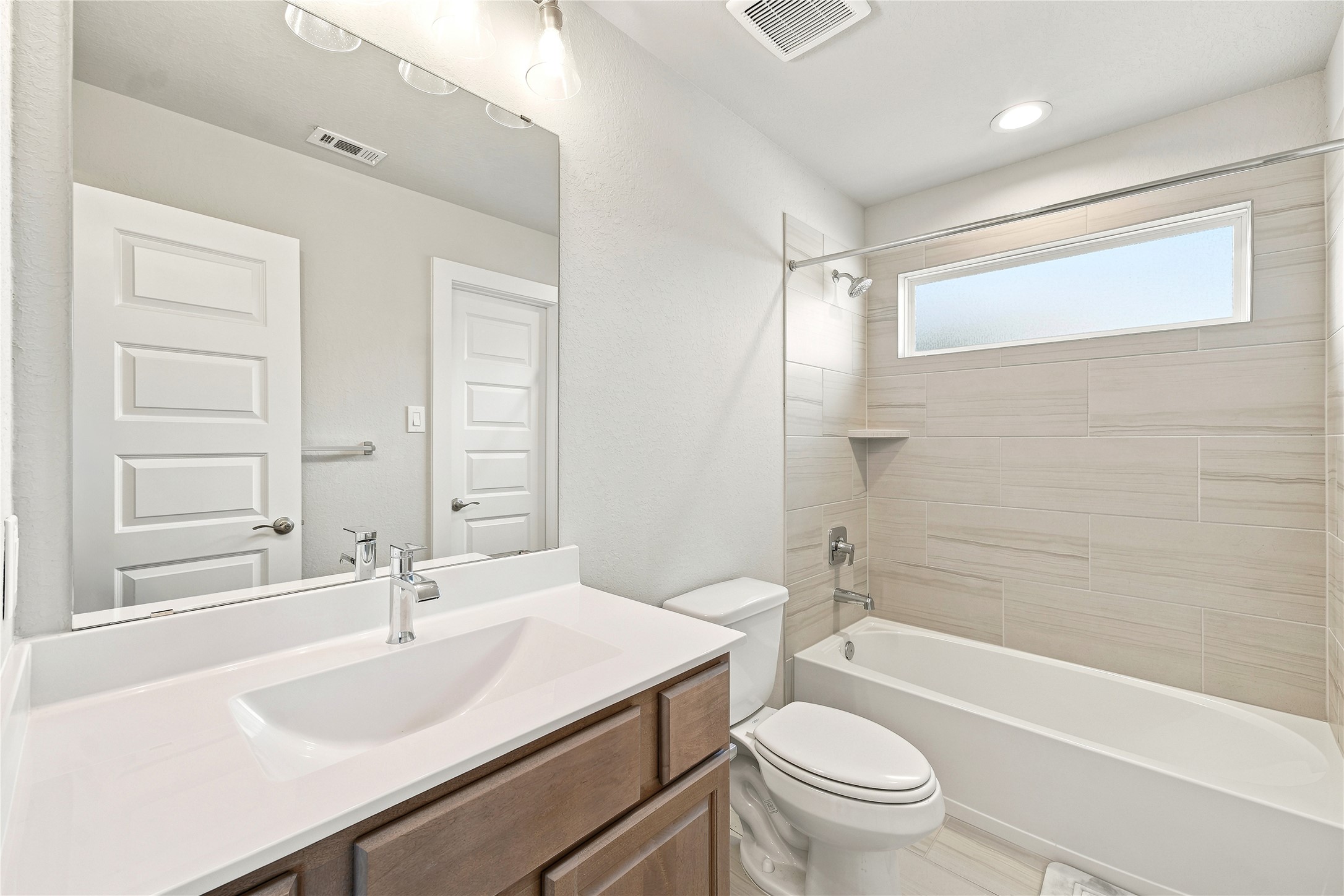 22103 Oceania Shores Drive Property Photo 43