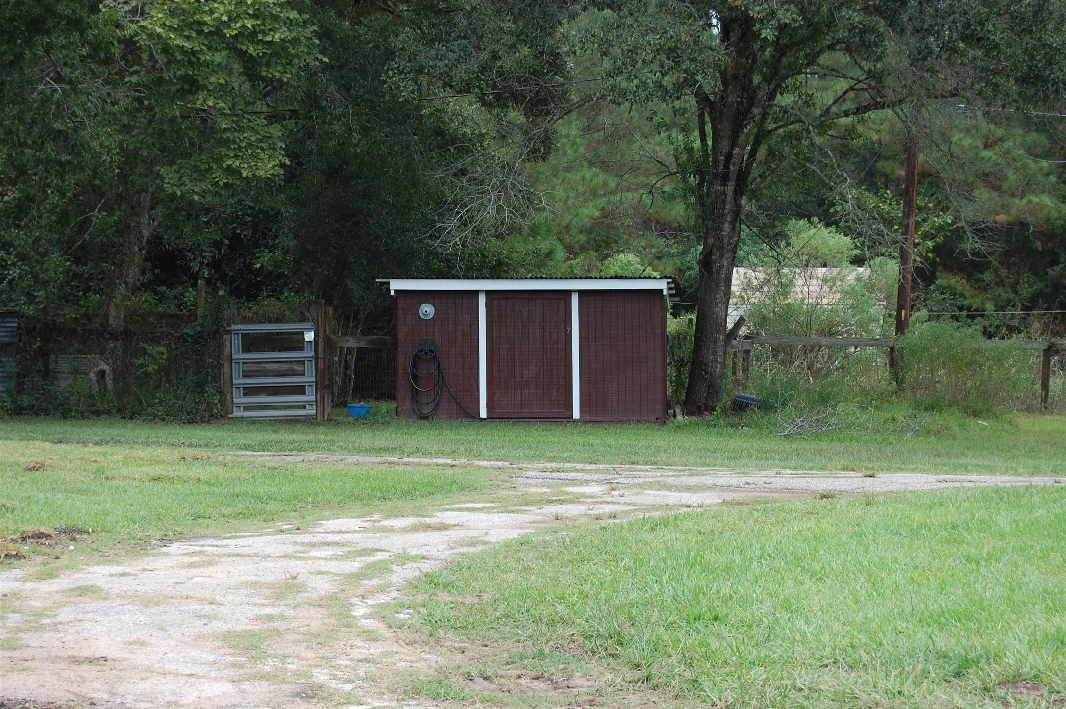 20075 Forestview Drive Property Photo 4