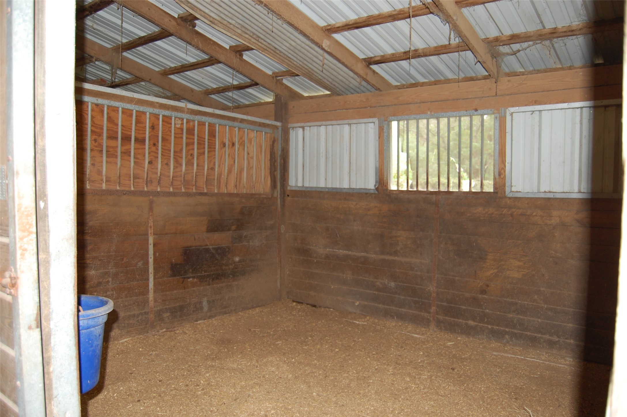 20075 Forestview Drive Property Photo 8