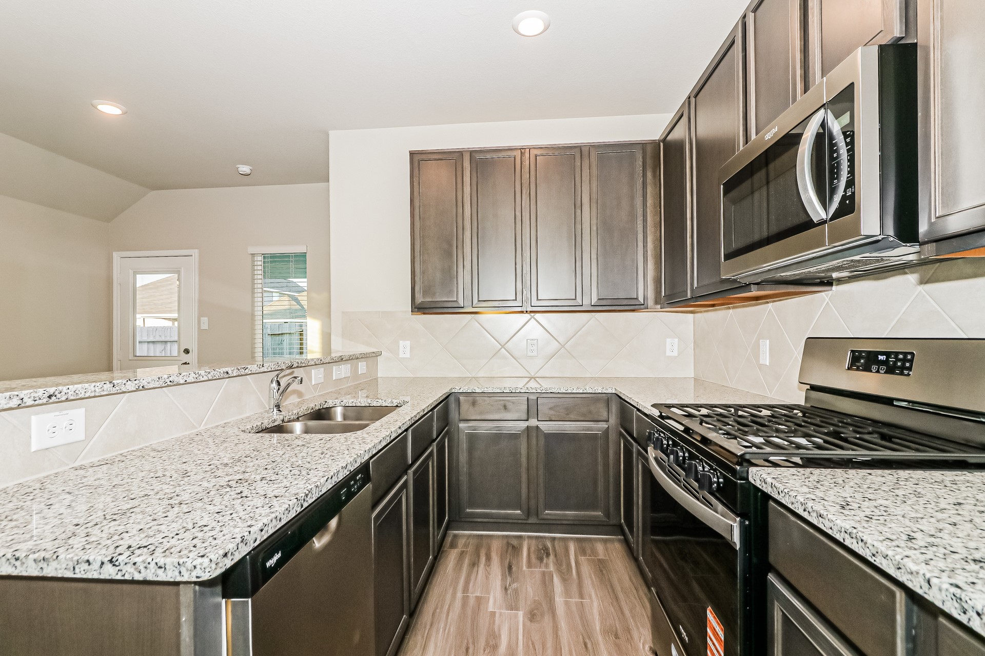 5127 Shelby Katherine Drive Property Photo 6