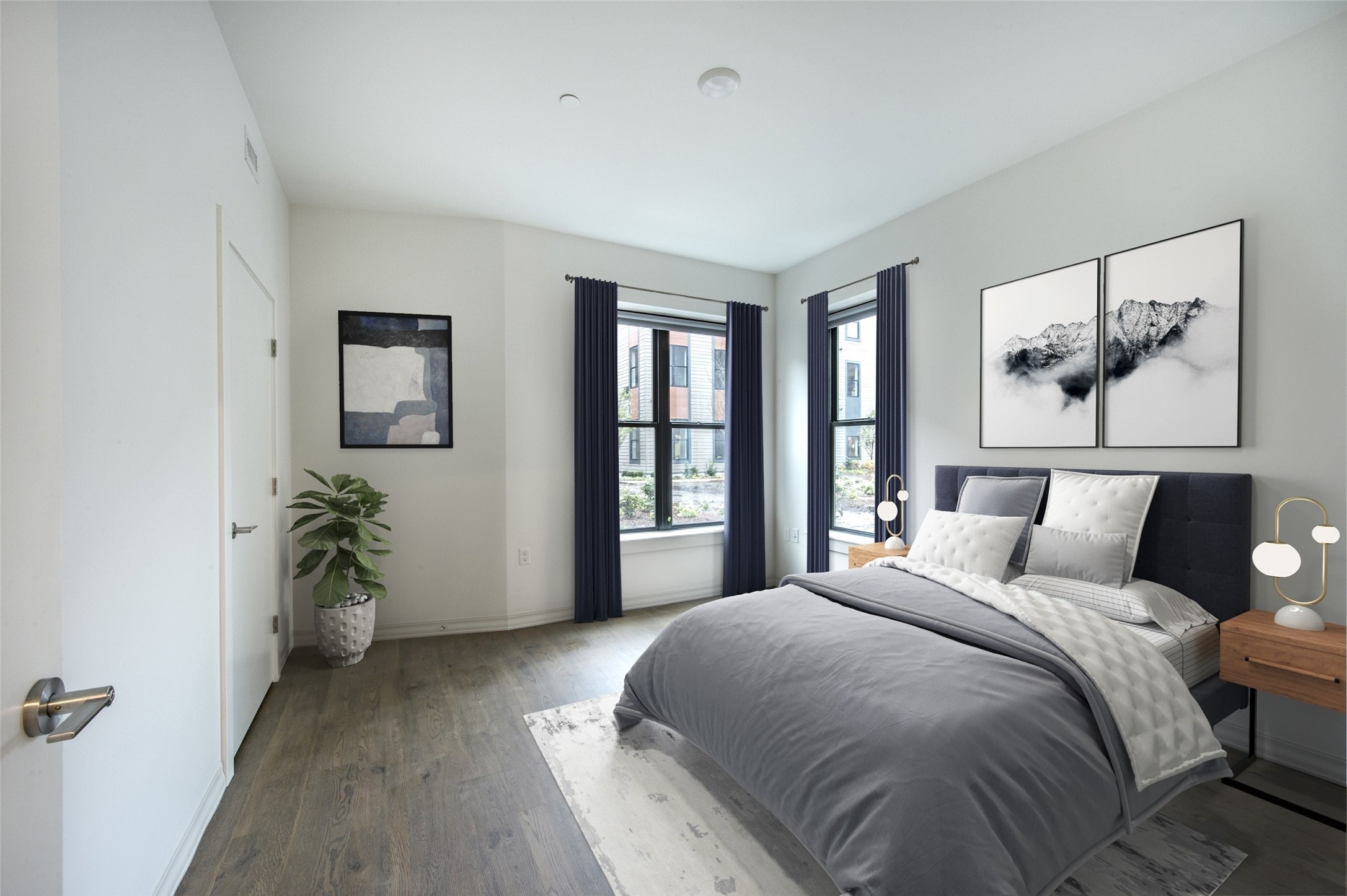 100 Cabot St Property Photo 8