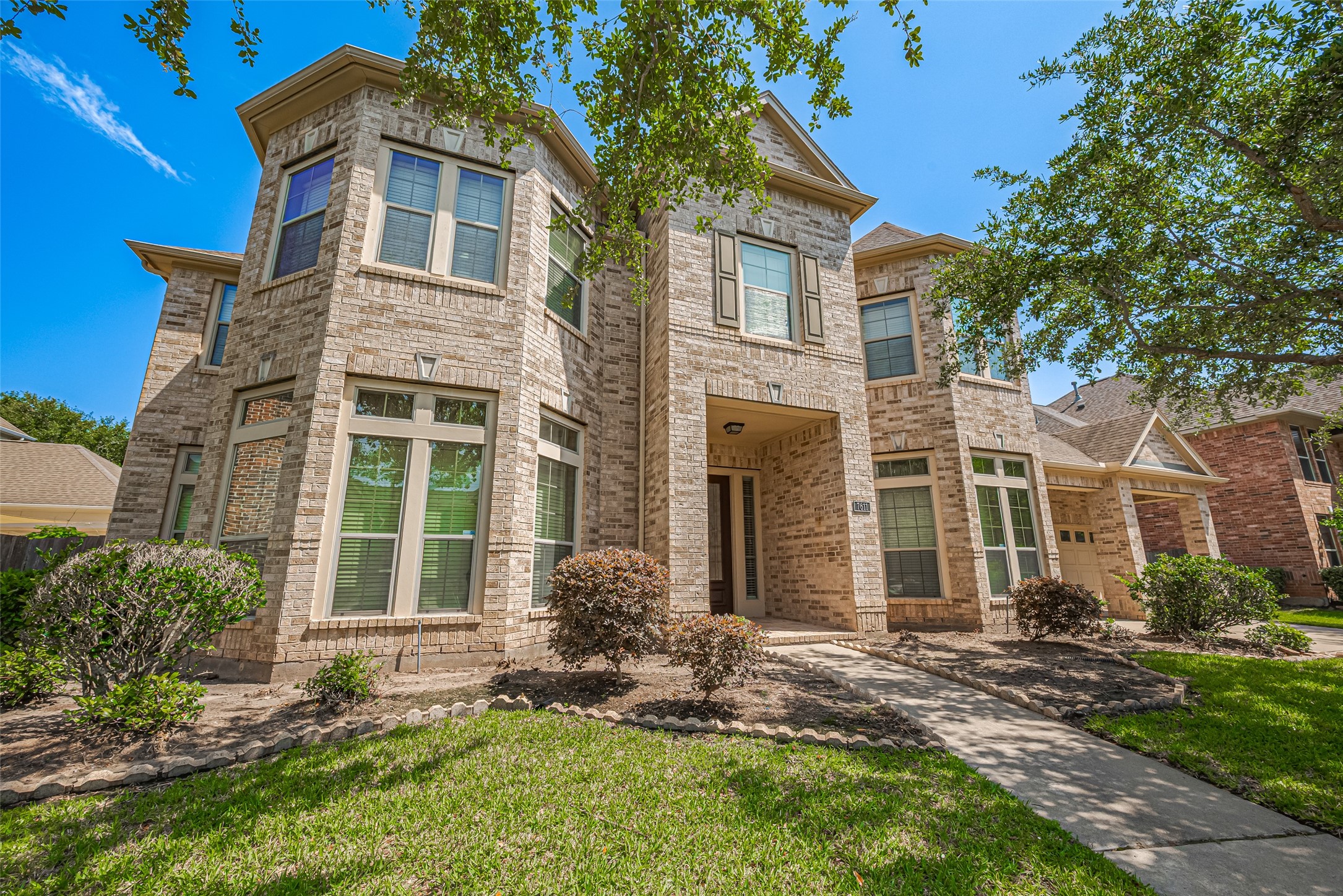 7611 Herndon Place Property Photo
