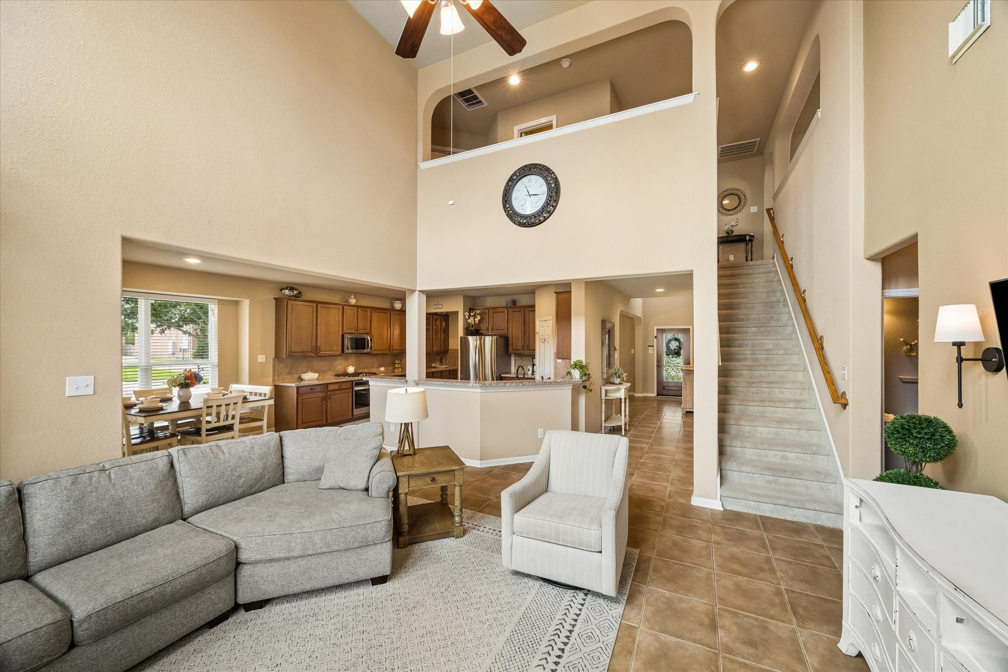 6102 Timbermoss Court Property Photo 7