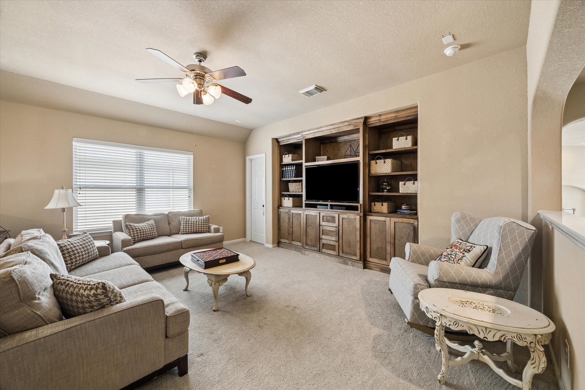 6102 Timbermoss Court Property Photo 17