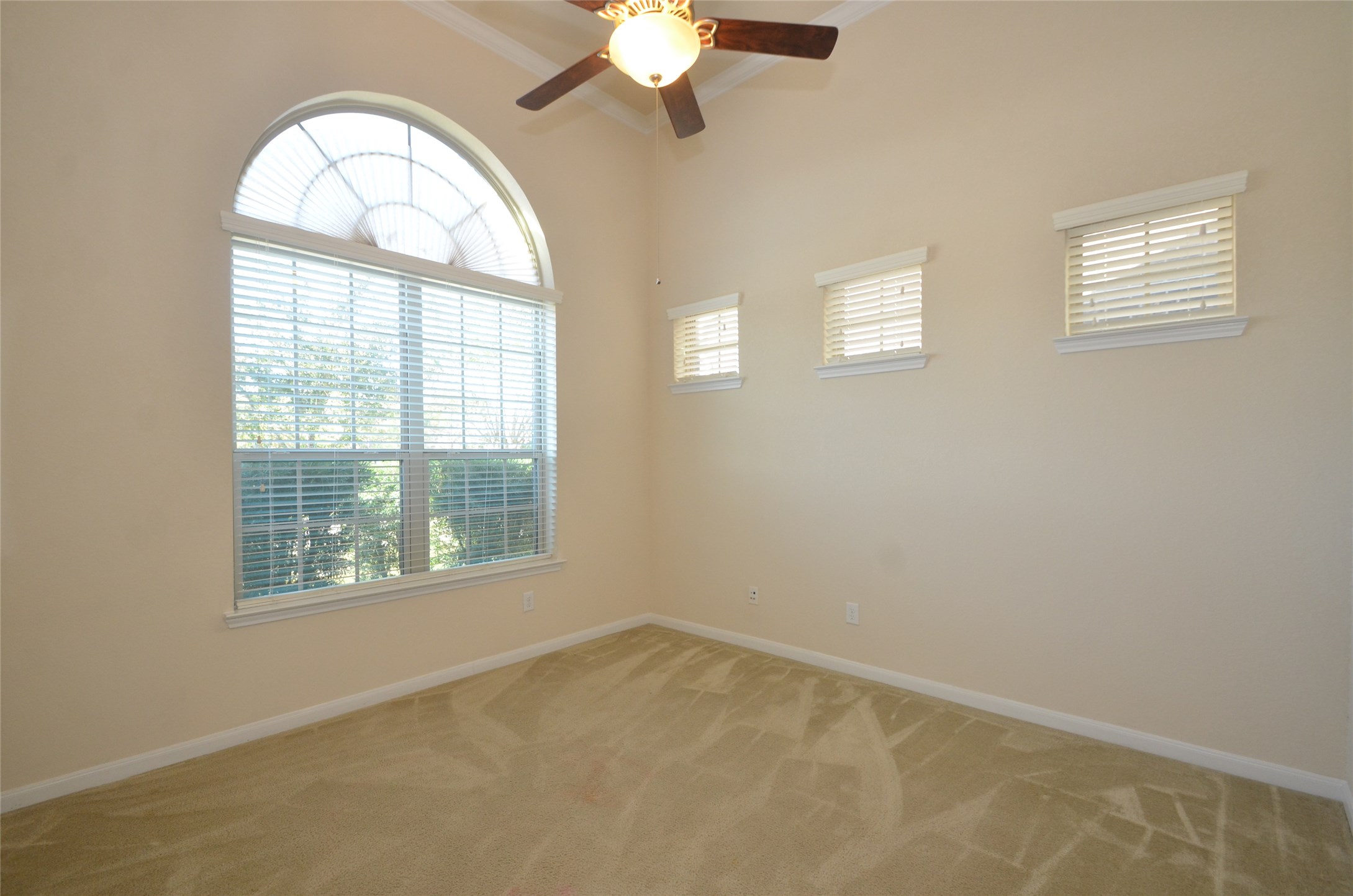 28510 Jacob Bend Dr Property Photo 5