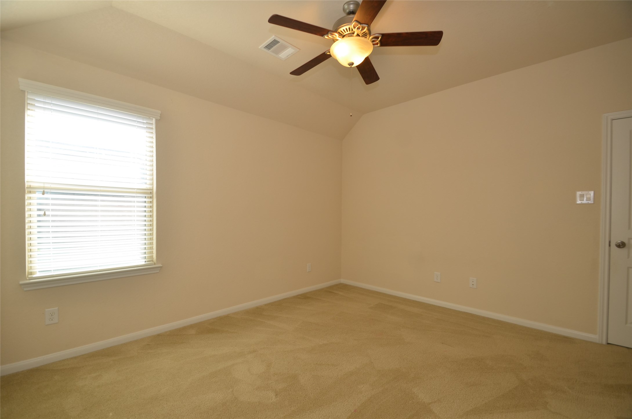 28510 Jacob Bend Dr Property Photo 25
