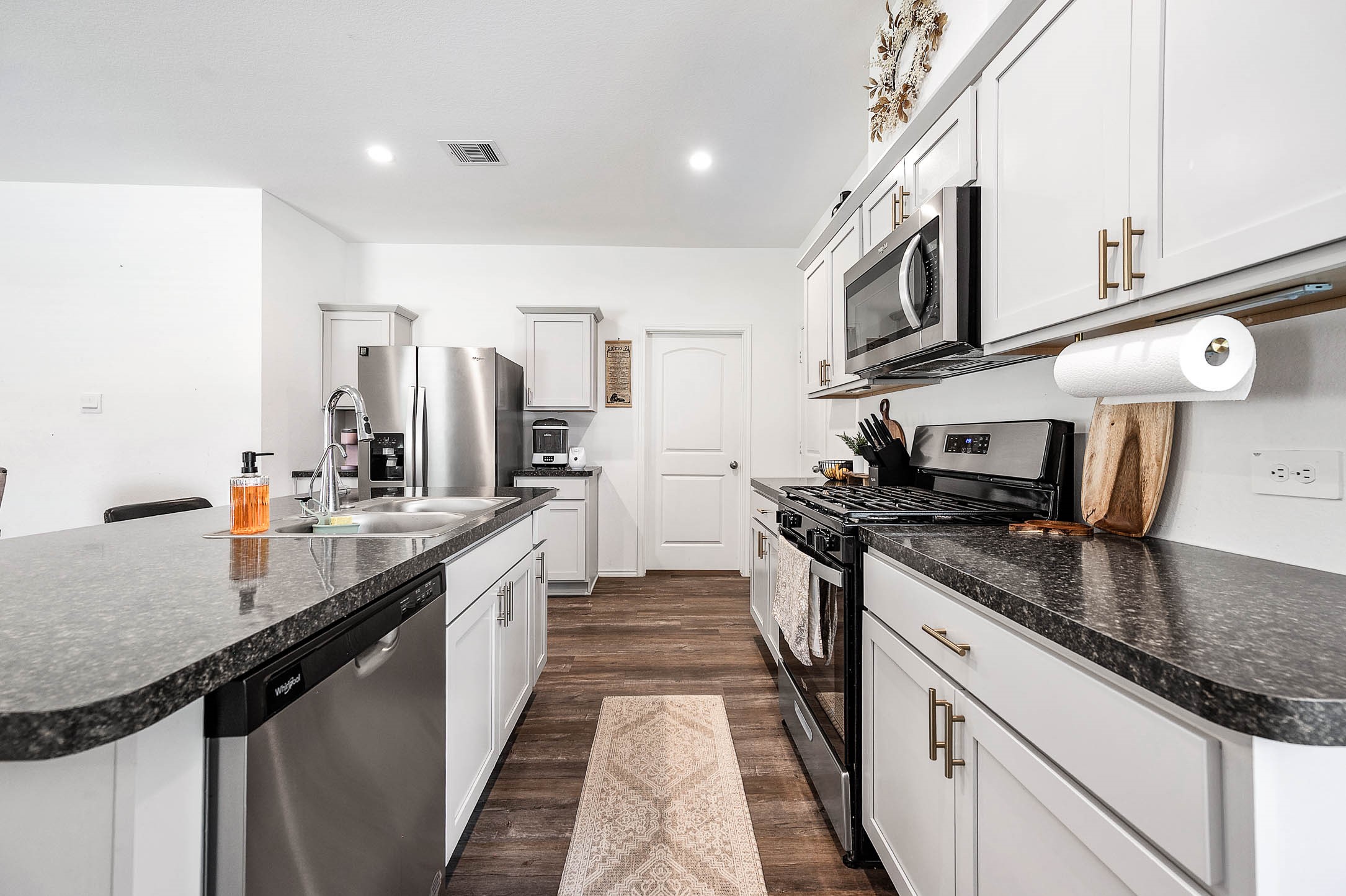 24214 Montcliff Bend Lane Property Photo 8