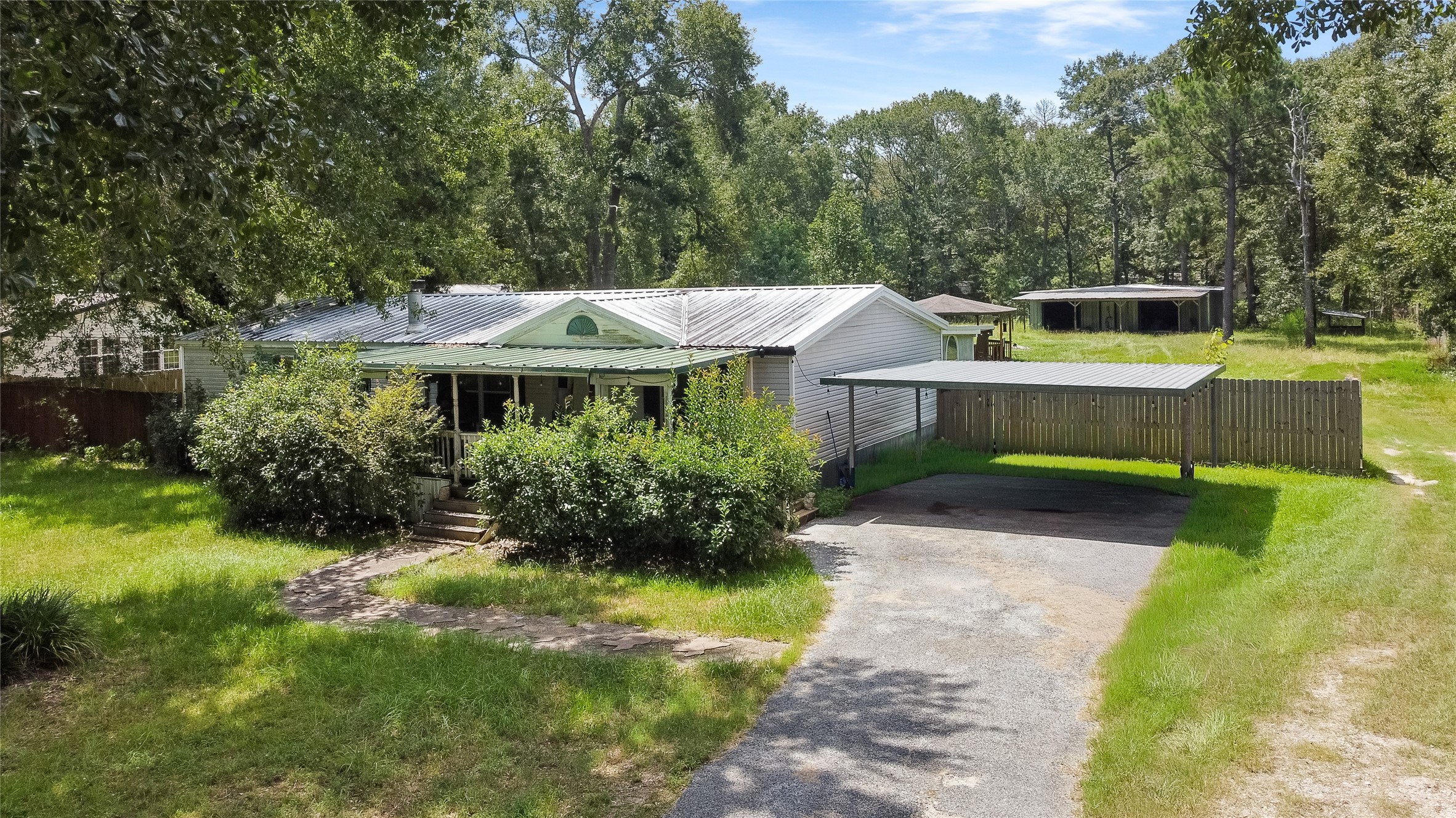 16412 Crockett Bend Drive Property Photo 1