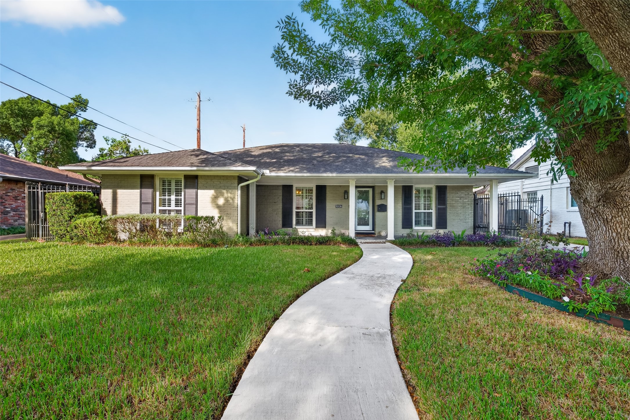 9006 Silver Spring Lane Property Photo