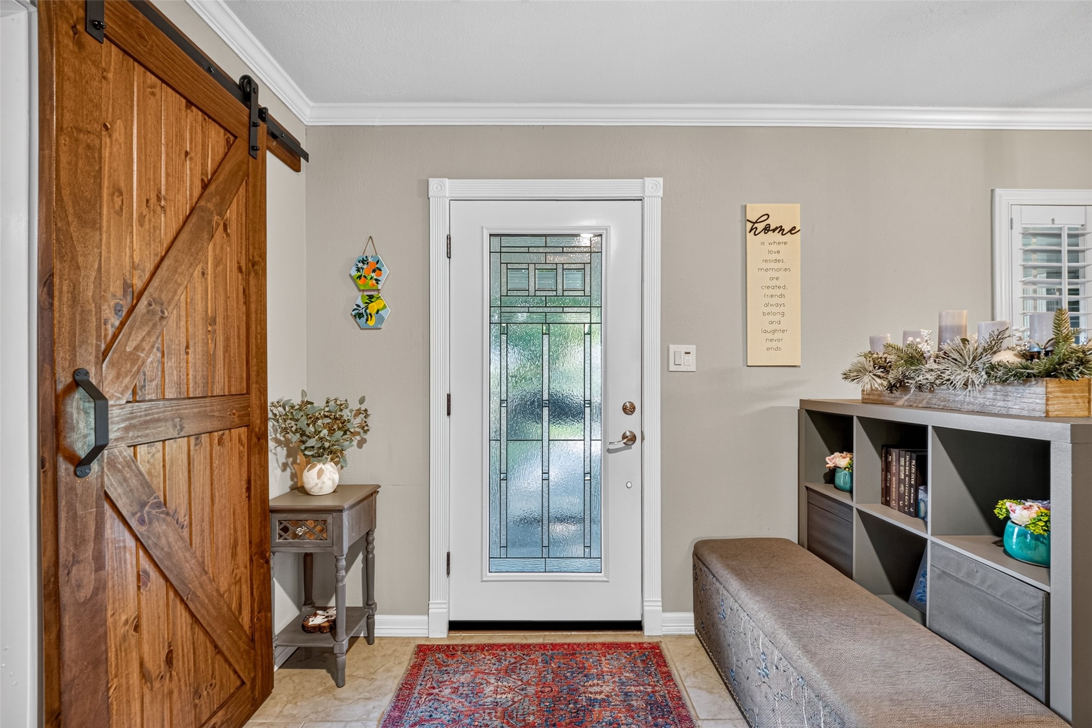 9006 Silver Spring Lane Property Photo 10