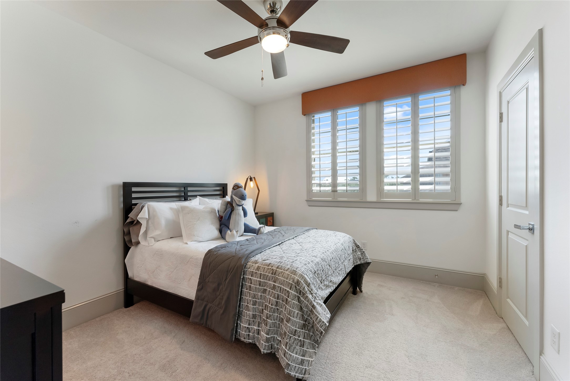 8303 Ginger Oak Street Property Photo 39