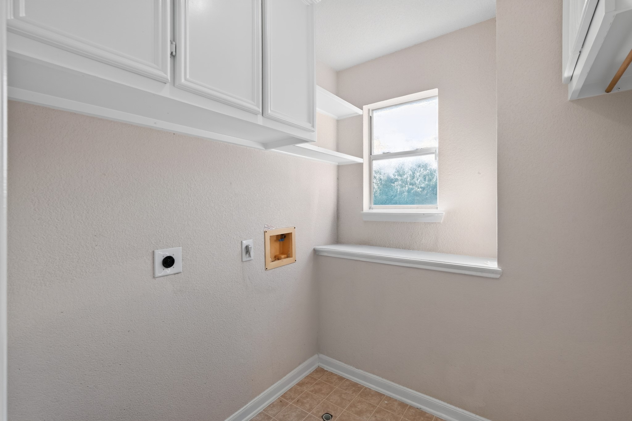 331 Mantova Drive Property Photo 29