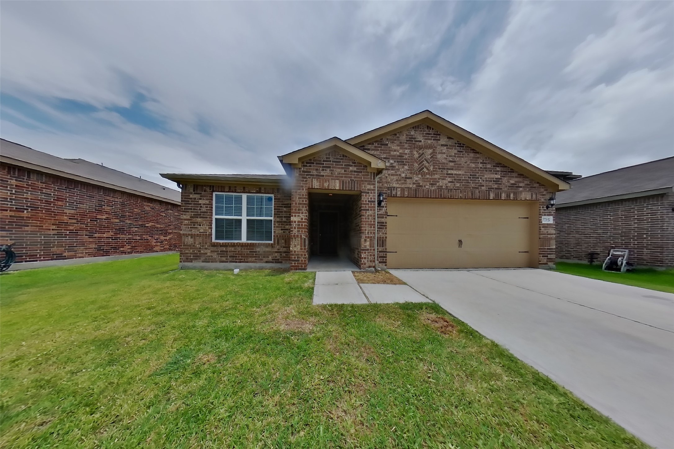 7715 Vacek Meadows Loop Property Photo 1