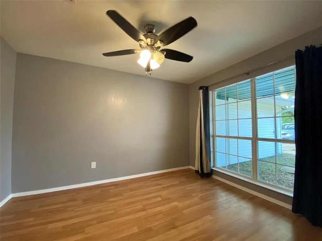 2414 Loch Lomond Street Property Photo 25