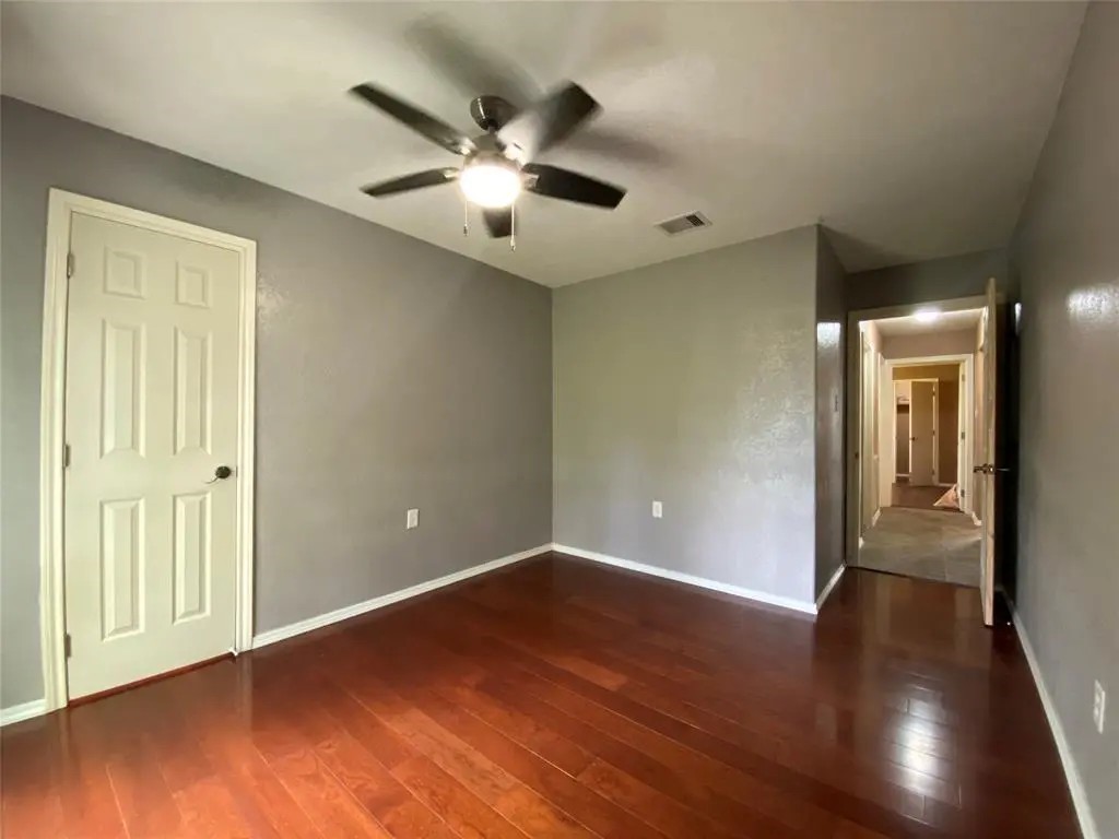 2414 Loch Lomond Street Property Photo 35