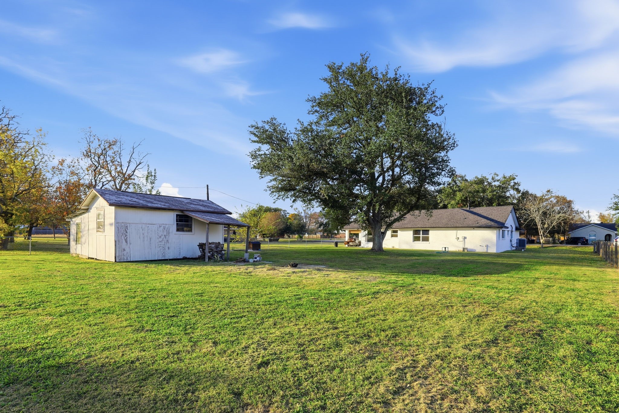 2414 Loch Lomond Street Property Photo 41