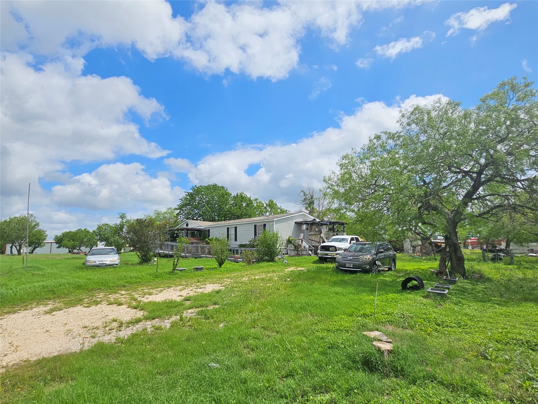 16 Still Meadow Cove Property Photo 4