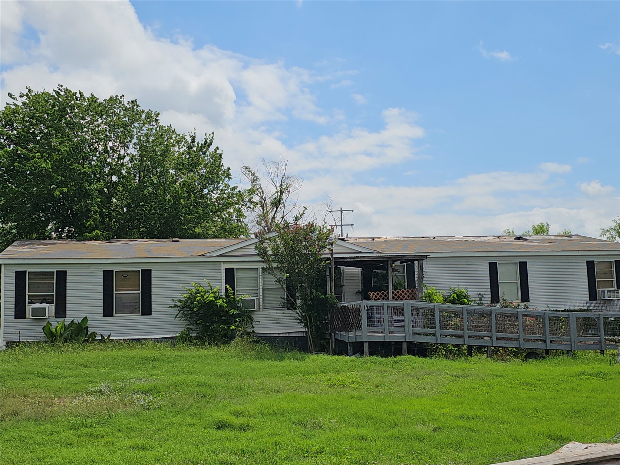 16 Still Meadow Cove Property Photo 5