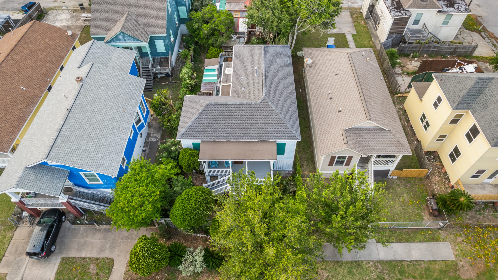 1312 Avenue L Property Photo 2