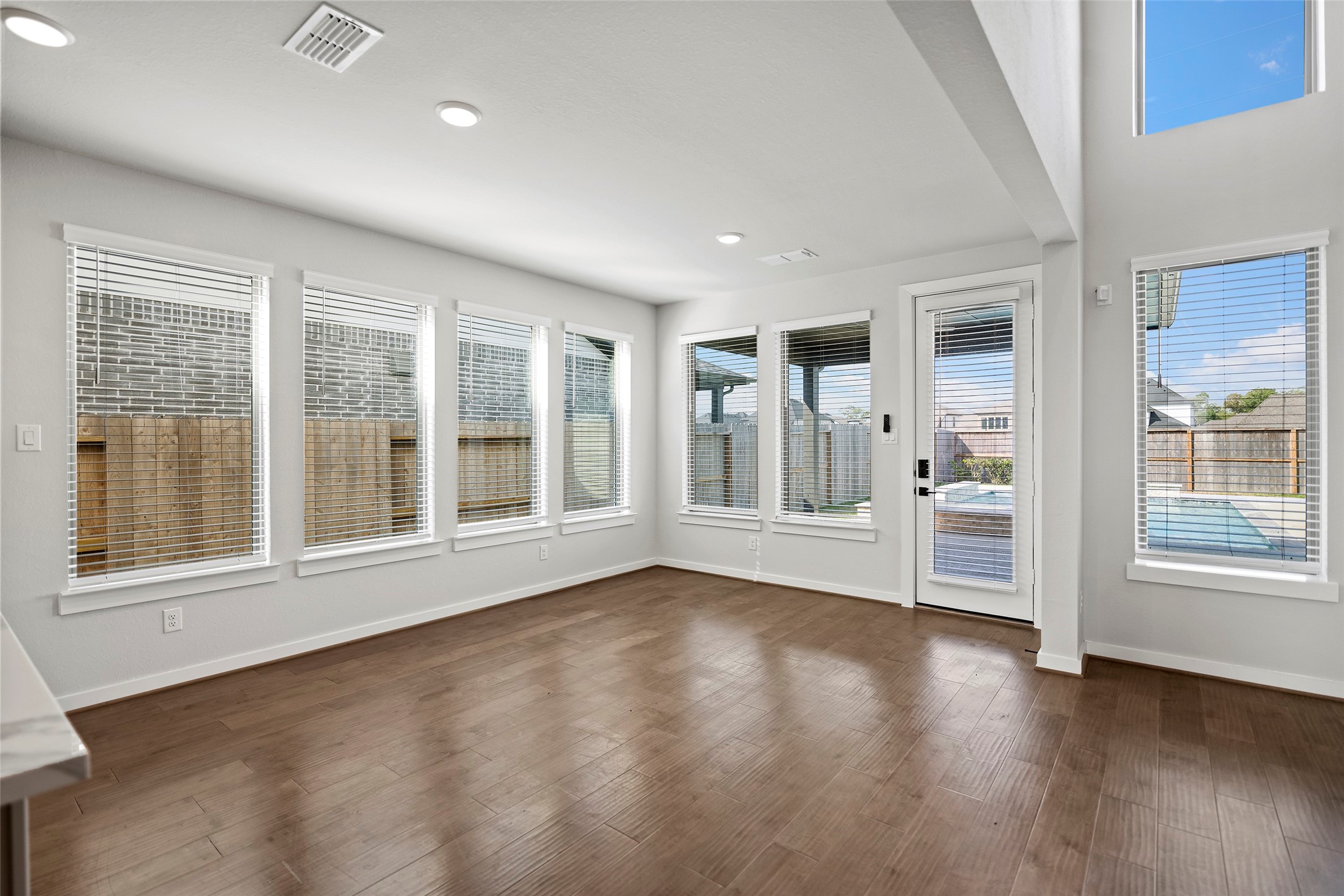 1335 Watermont Drive Property Photo 12