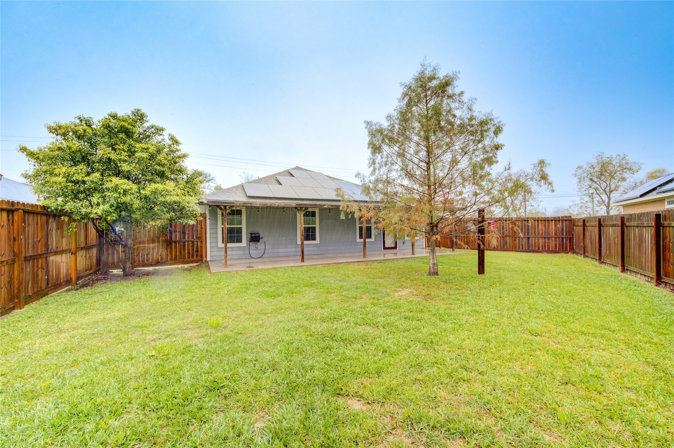 503 W Linney Street Property Photo 6