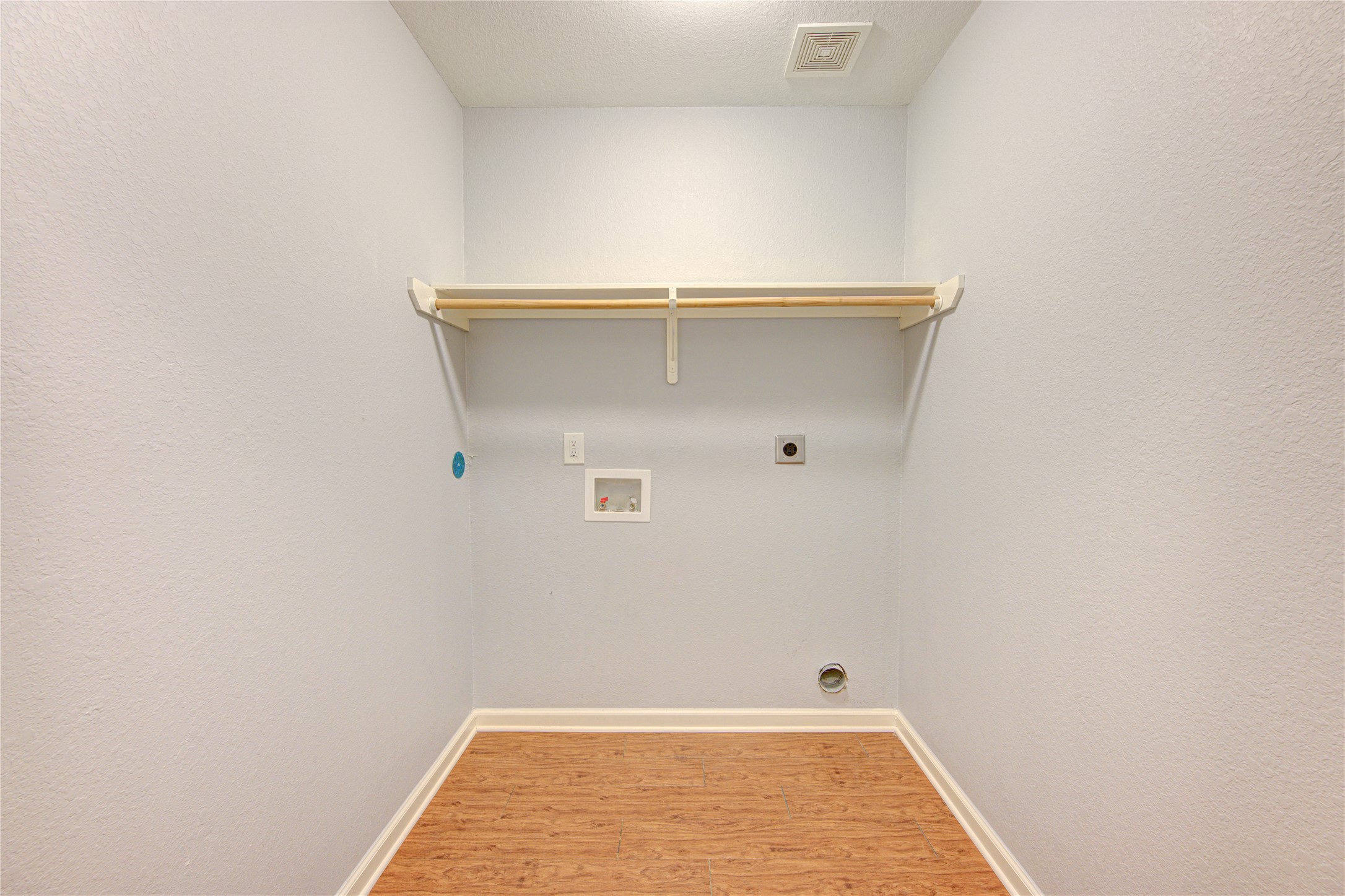 503 W Linney Street Property Photo 39