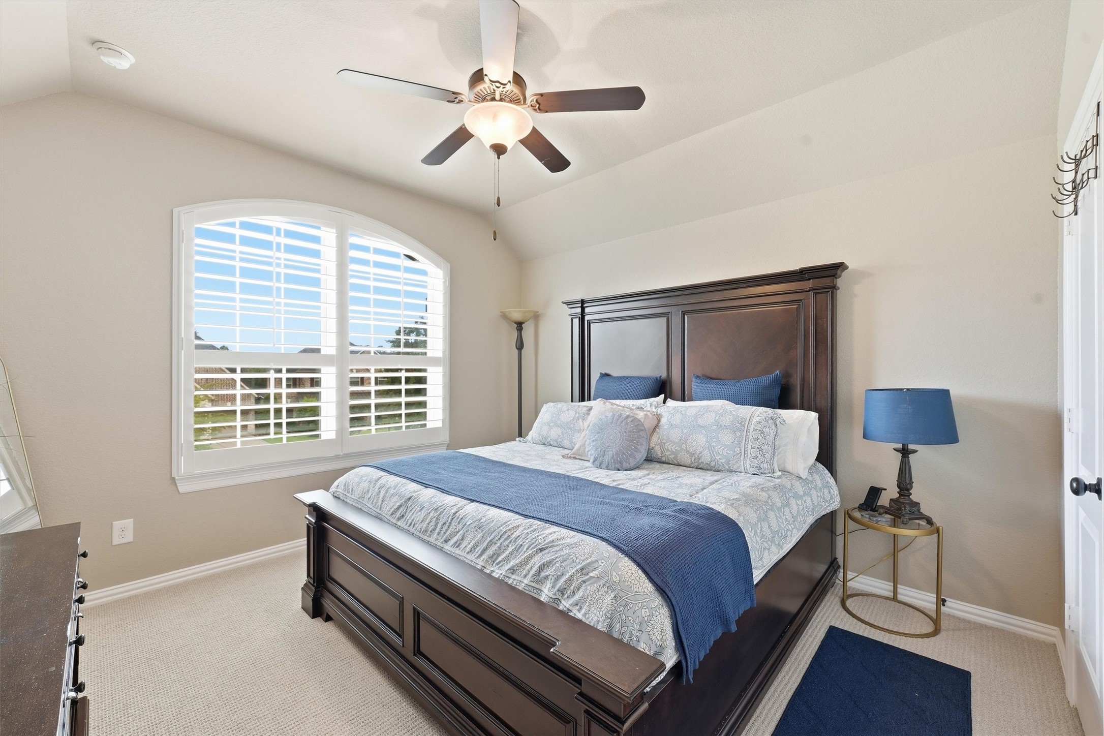210 Fox Squirrel Court Property Photo 24