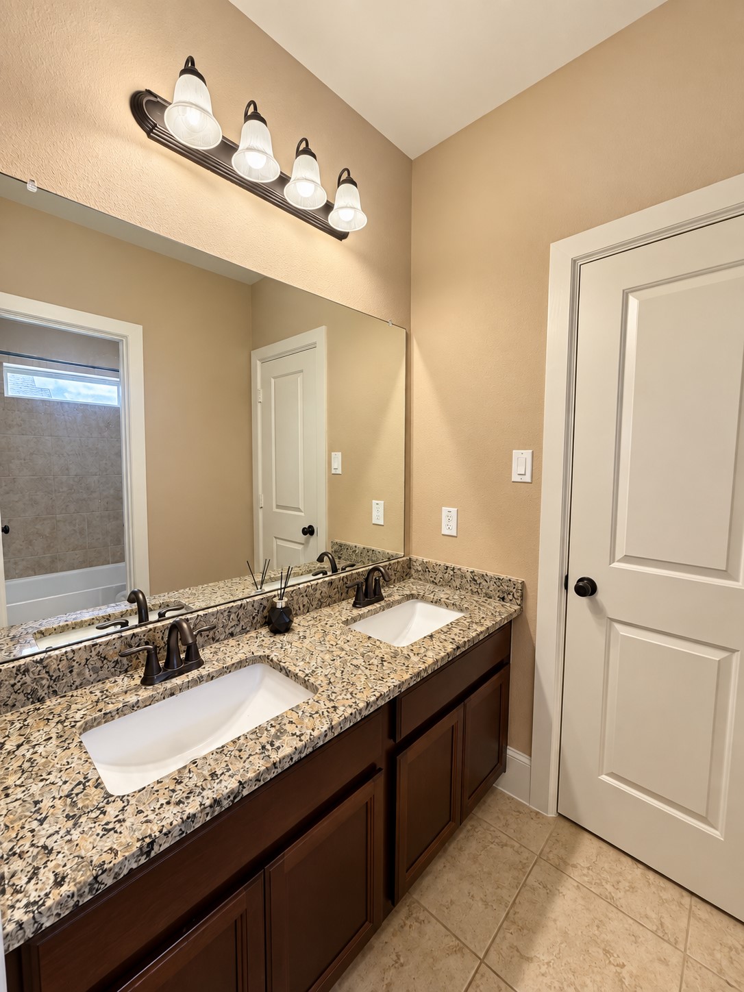 10322 Hatcher Drive Property Photo 28