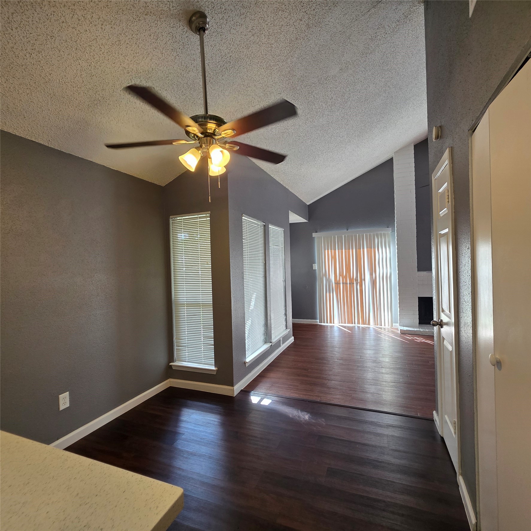 23535 Tree House Lane Property Photo 7