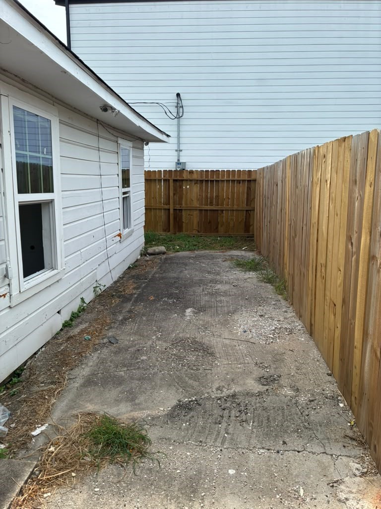 335 Delaware Street Property Photo 5