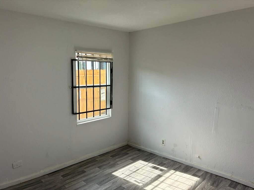335 Delaware Street Property Photo 12