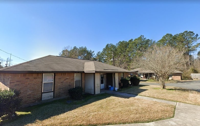 200 Senior Citizen Dr Property Photo 8
