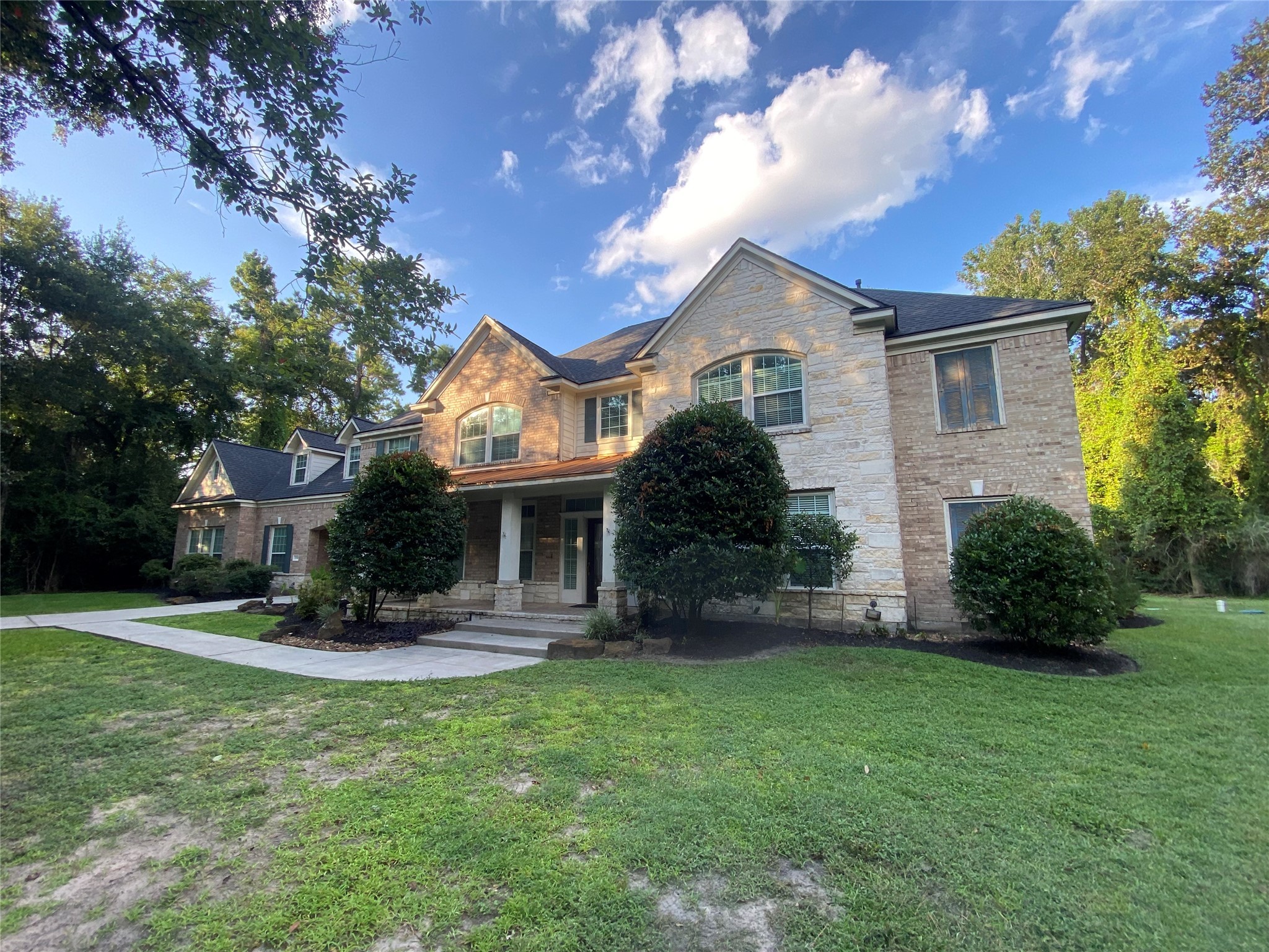 37518 Edgewater Drive Property Photo 4