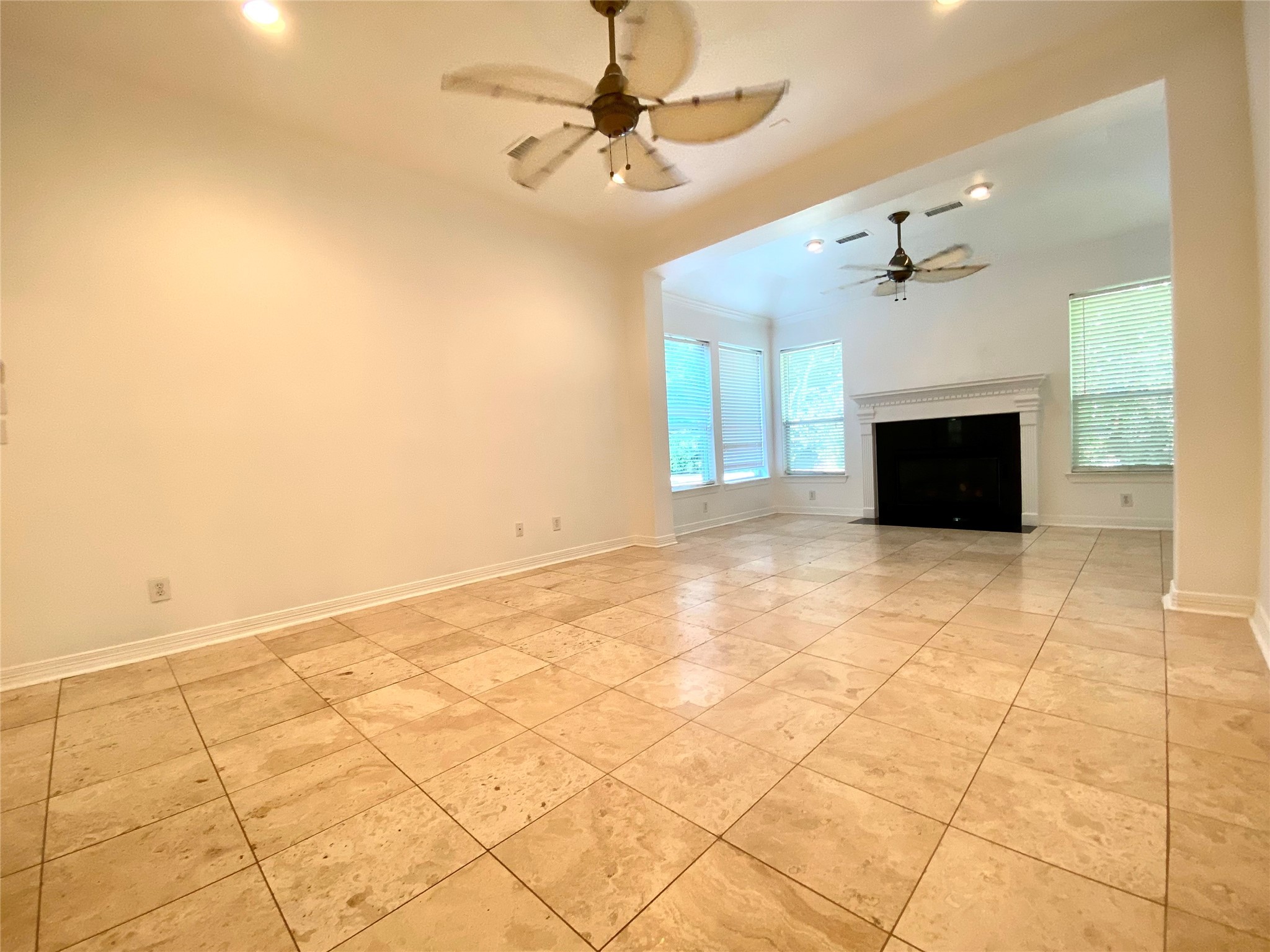 37518 Edgewater Drive Property Photo 12