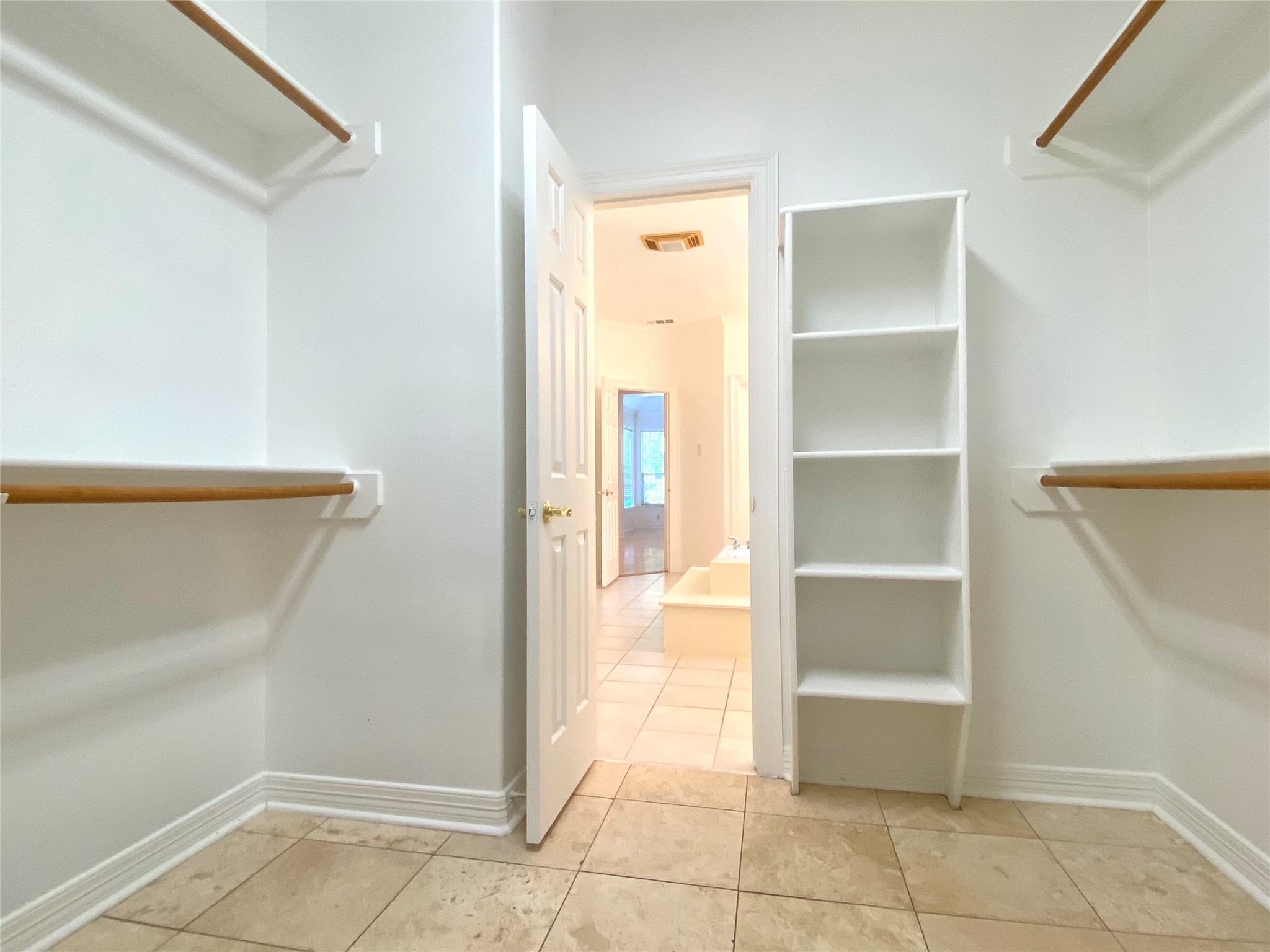 37518 Edgewater Drive Property Photo 18