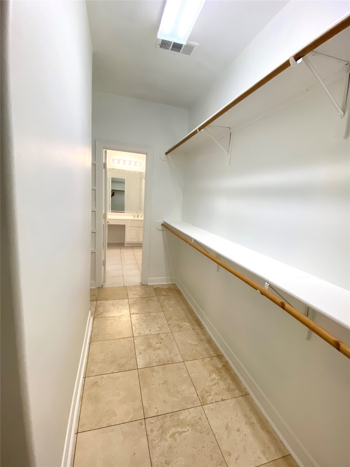 37518 Edgewater Drive Property Photo 20