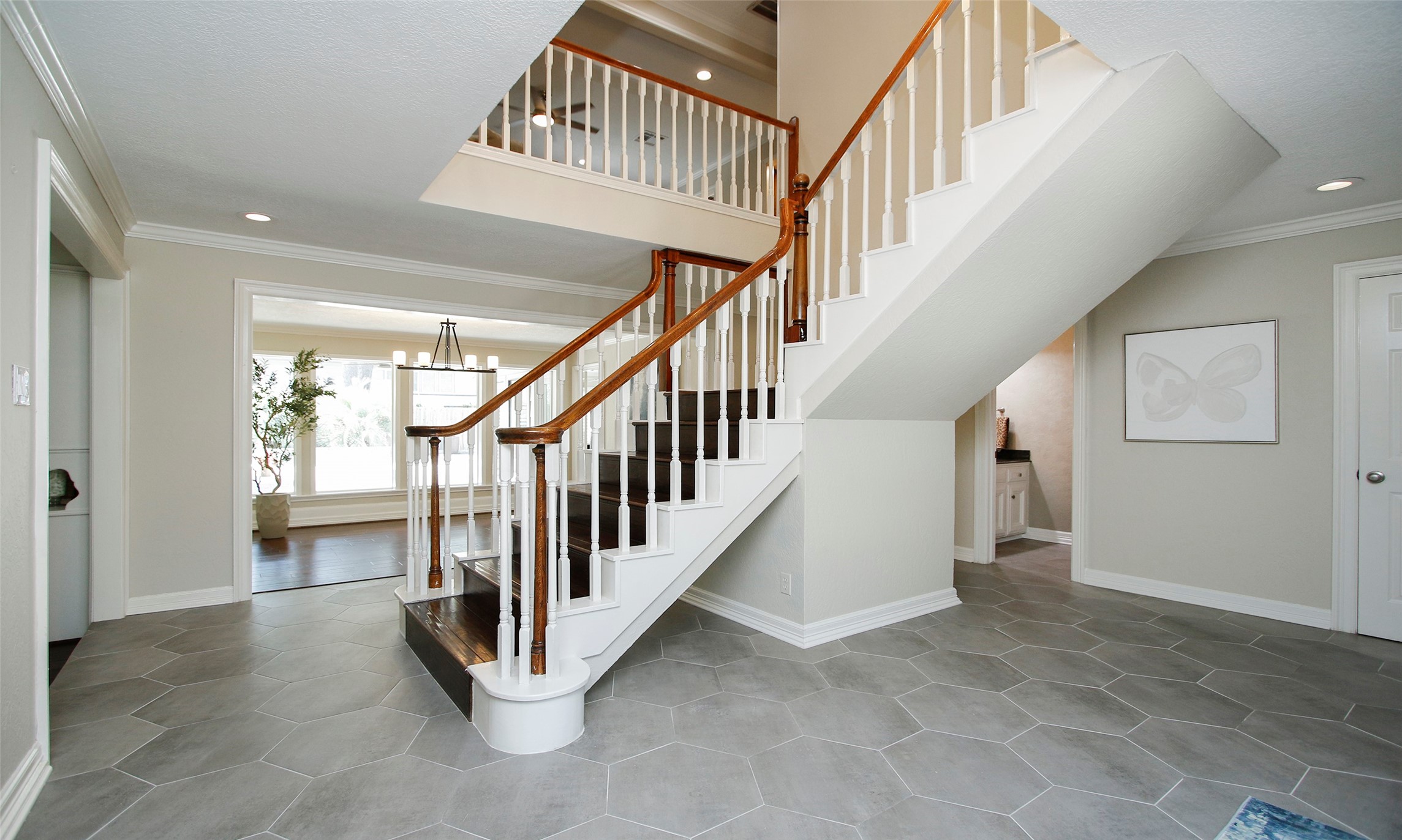 16123 Rudgewick Lane Property Photo 6